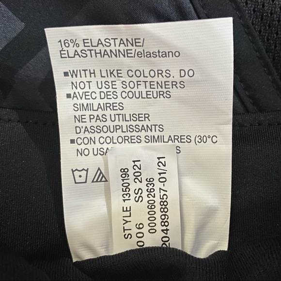 NWT Under Armour Women’s Fly By 2.0 Printed Shorts - Picture 8 of 8